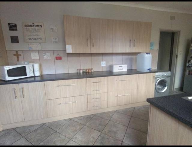 3 BEDROOM HOUSE FOR SALE IN VANDERBIJLPARK SE 6